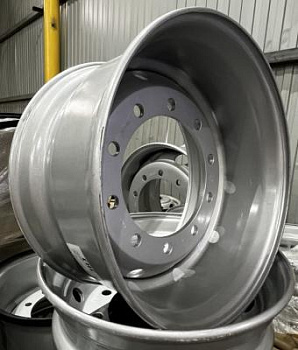 YZ  11,75 x 22,5 10 x 335 ET 0 DIA 281 